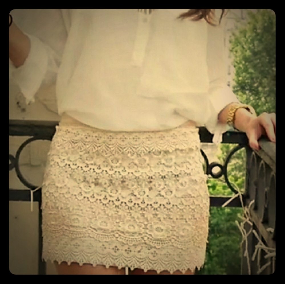 Sans Souci High Fashion Mini Skirt